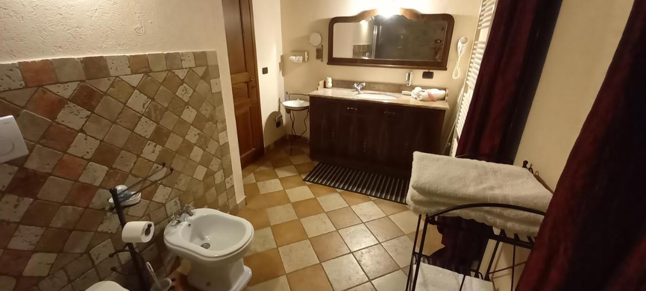 Villa Laura B&B 弗萨诺 外观 照片