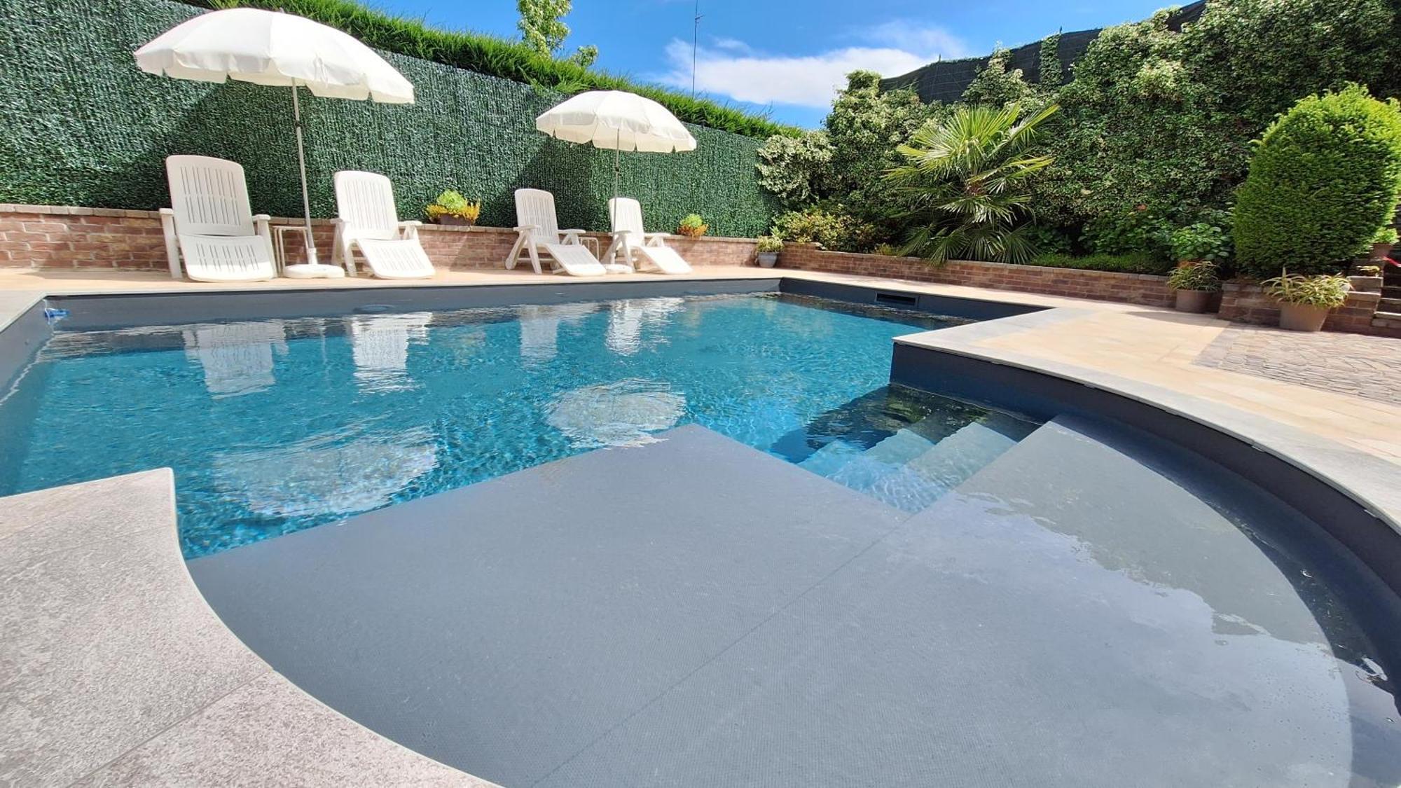 Villa Laura B&B 弗萨诺 外观 照片