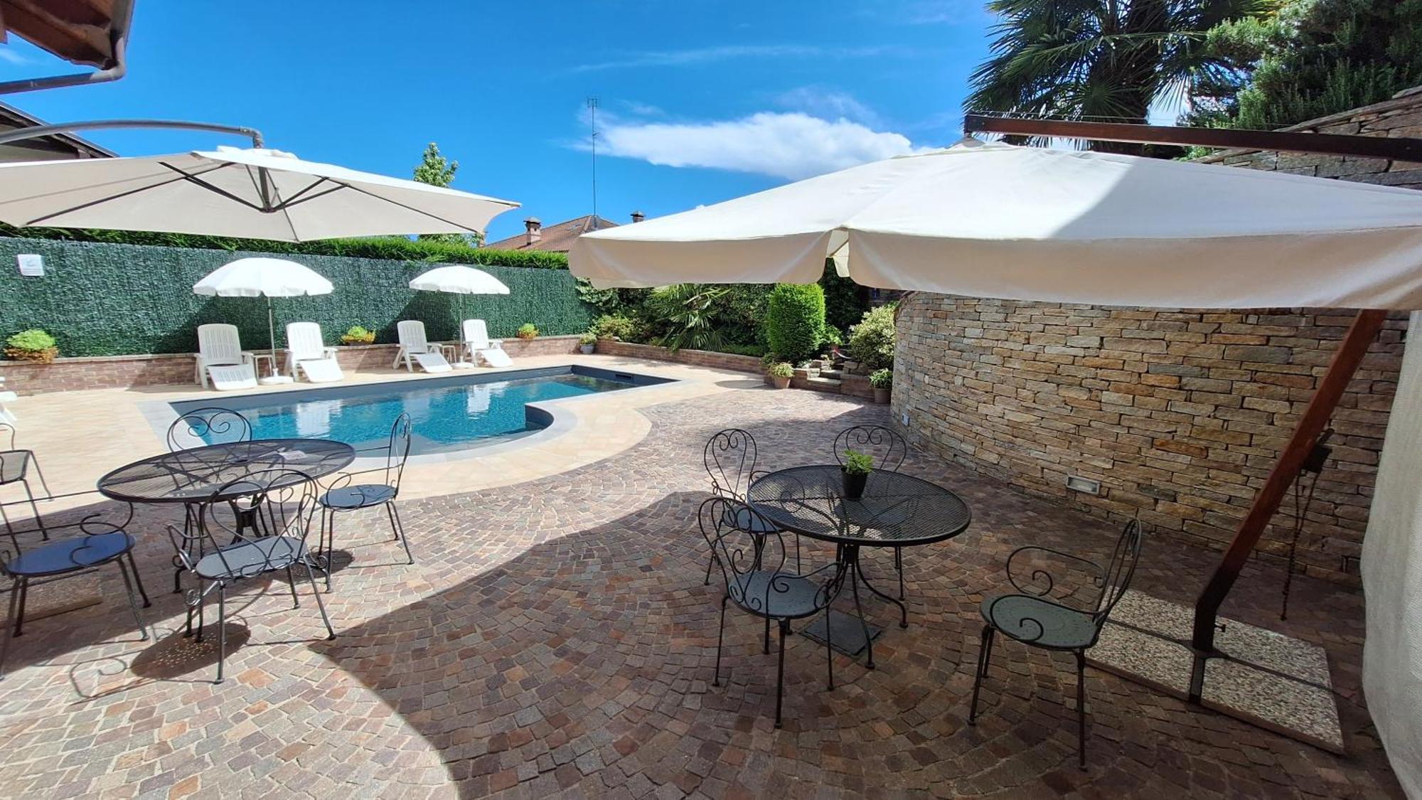 Villa Laura B&B 弗萨诺 外观 照片