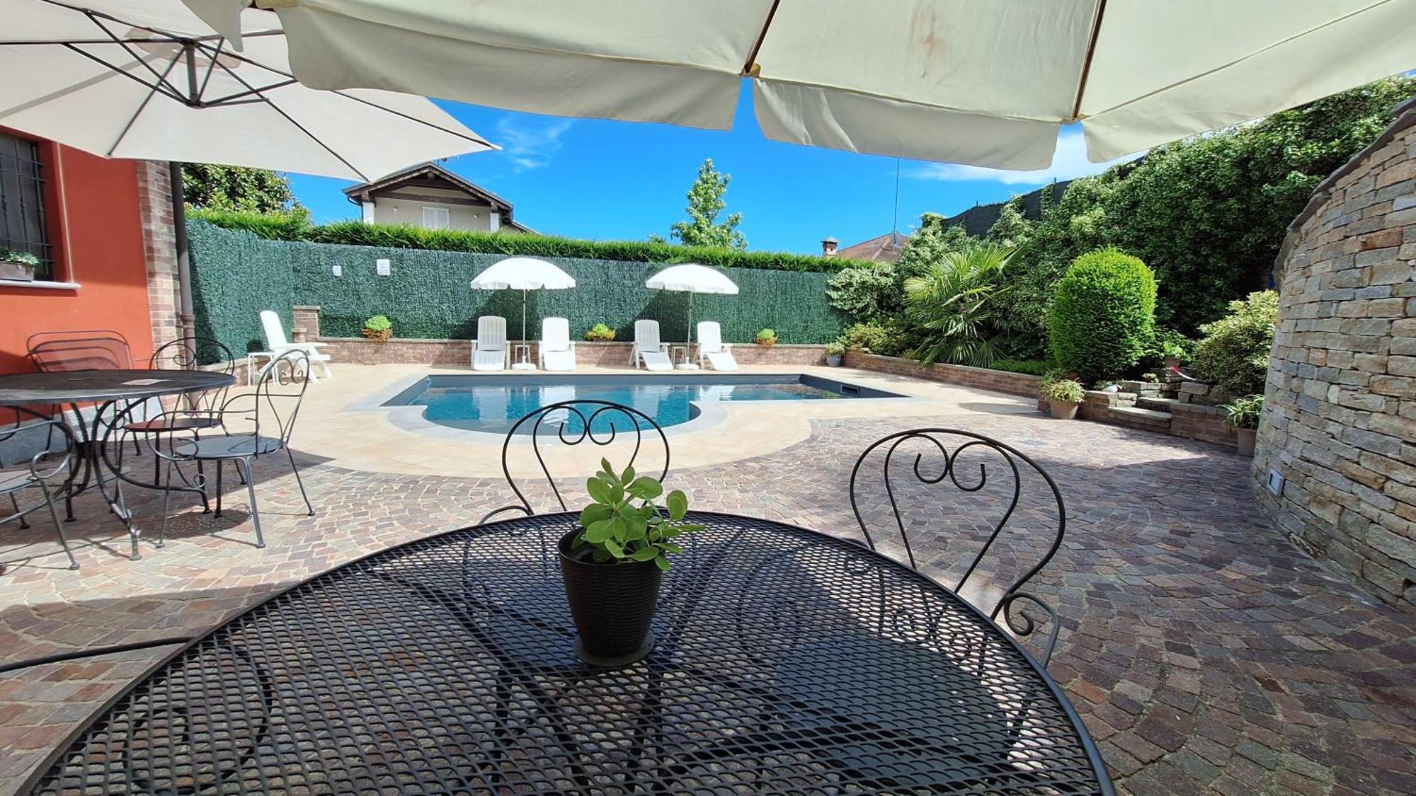 Villa Laura B&B 弗萨诺 外观 照片