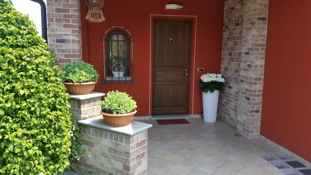 Villa Laura B&B 弗萨诺 外观 照片